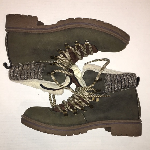 Falls Creek Shoes - Olive Green Women's Boots with Knit Cuff